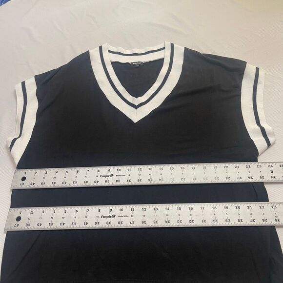 Bleusalt Malibu Black White Top Size 5 US XL - Picture 4 of 7